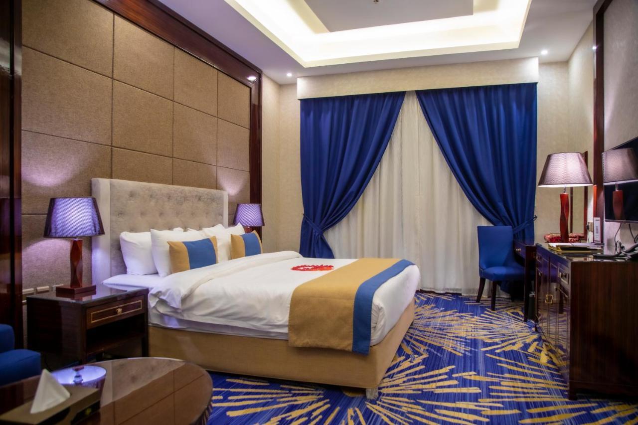 فندق هوليداي الخليج الرياض - Holiday Al Khaleej Hotel Экстерьер фото