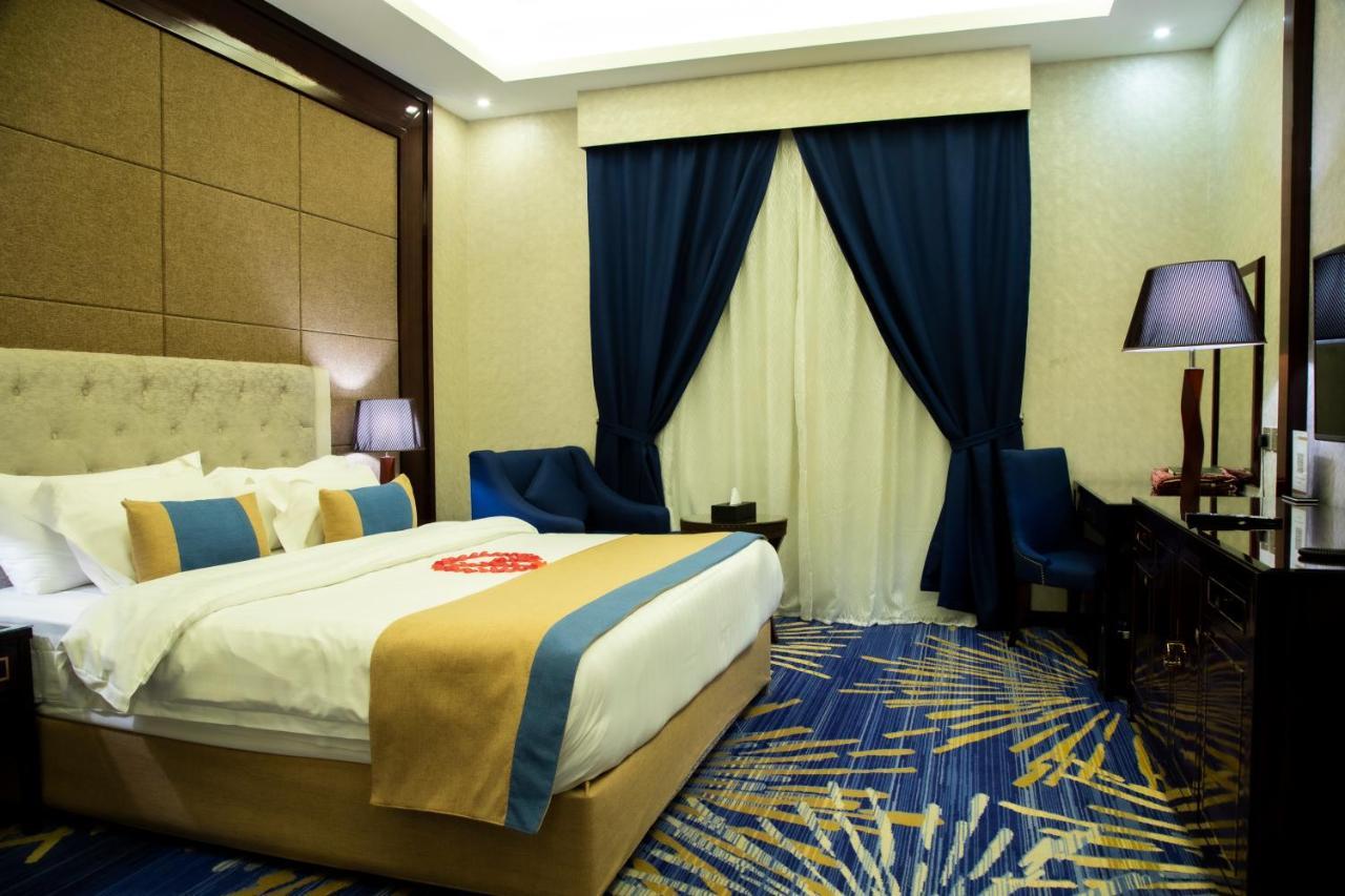 فندق هوليداي الخليج الرياض - Holiday Al Khaleej Hotel Экстерьер фото