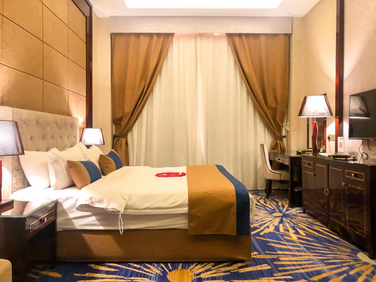 فندق هوليداي الخليج الرياض - Holiday Al Khaleej Hotel Экстерьер фото