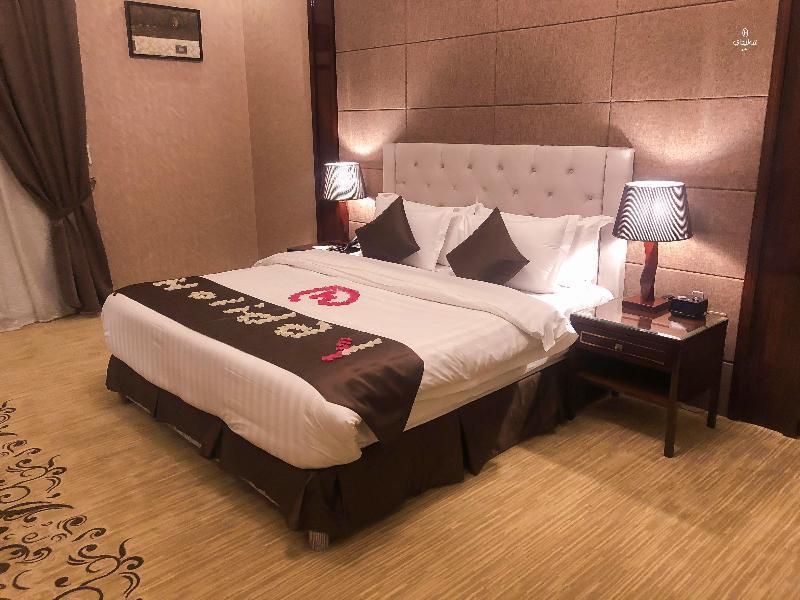 فندق هوليداي الخليج الرياض - Holiday Al Khaleej Hotel Экстерьер фото