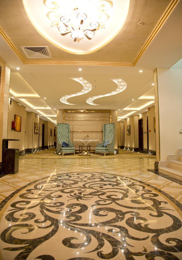 فندق هوليداي الخليج الرياض - Holiday Al Khaleej Hotel Экстерьер фото