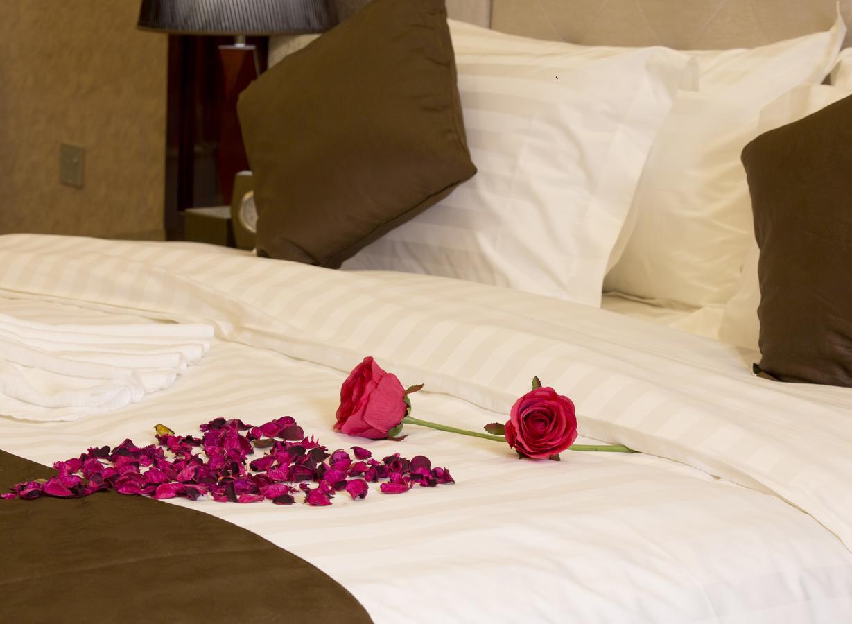 فندق هوليداي الخليج الرياض - Holiday Al Khaleej Hotel Экстерьер фото